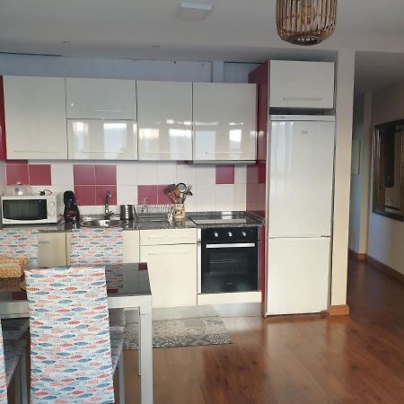 Apartamento Cine Colon 2 リバデオ エクステリア 写真