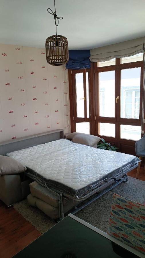 Apartamento Cine Colon 2 リバデオ エクステリア 写真