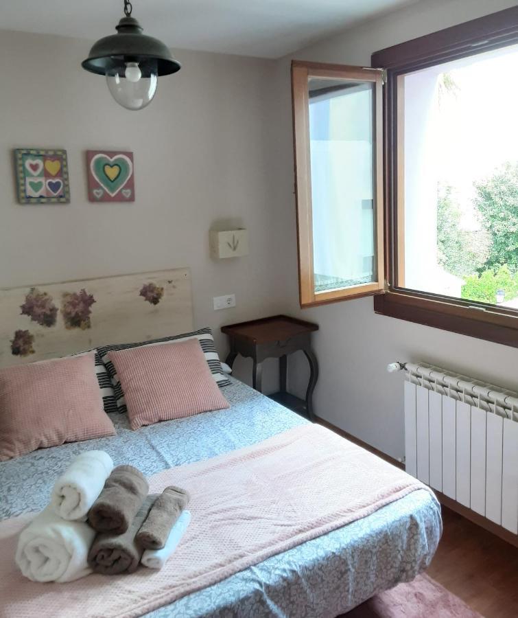 Apartamento Cine Colon 2 リバデオ エクステリア 写真